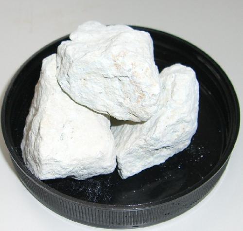 ■ゼオライト　20ｋｇ　粒径30〜50ｍｍ■
